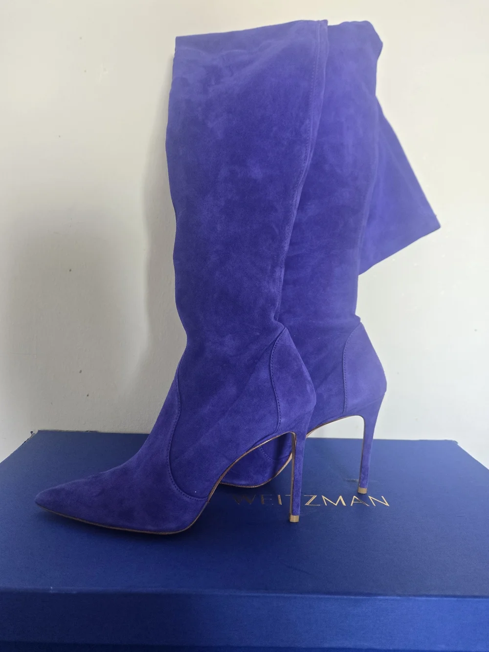 Stuart Weitzman UltraStuart 100 Suede OTK